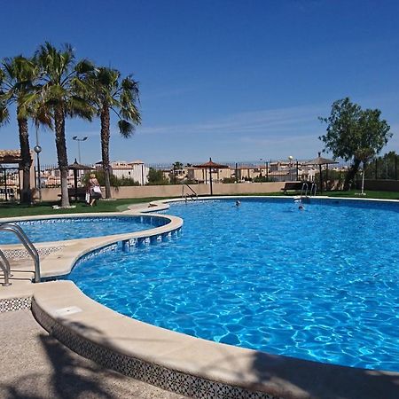 Orihuela - Sleeps 6 - Pool - Parking - Petfriendly Villa Exterior foto